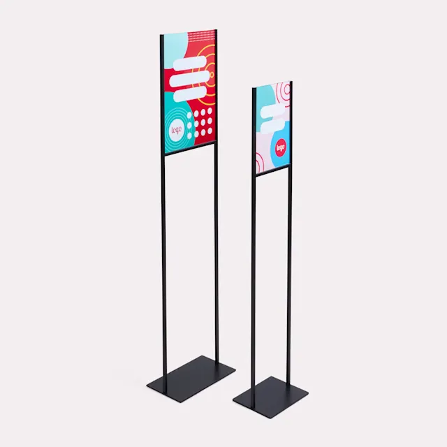 Info stands luxe