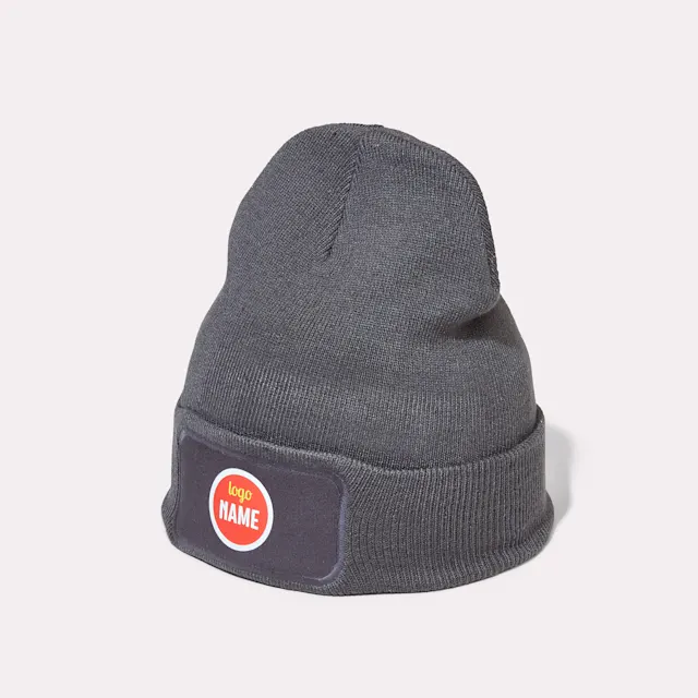 Gebreide mutsen met patch gerecycled
